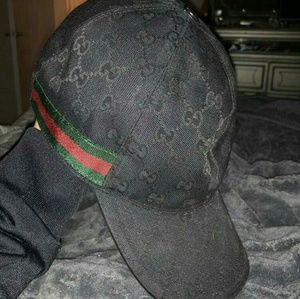 Gucci hat